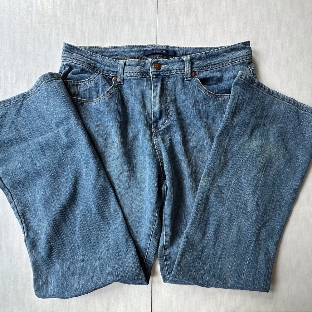 Bill Blass blue stretch medium wash denim jeans women’s 10 inseam 30”